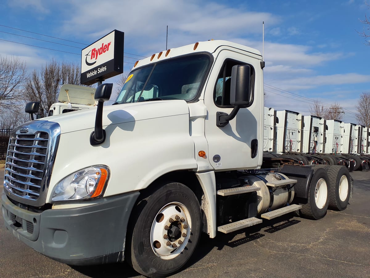 2016 Freightliner/Mercedes CASCADIA 125 648530