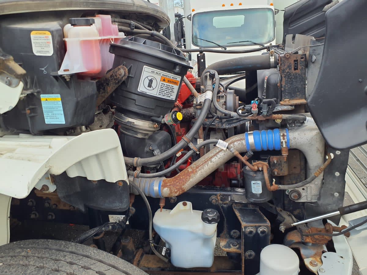 2016 Freightliner/Mercedes M2 106 648699