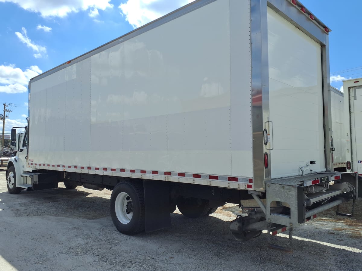 2016 Freightliner/Mercedes M2 106 648753