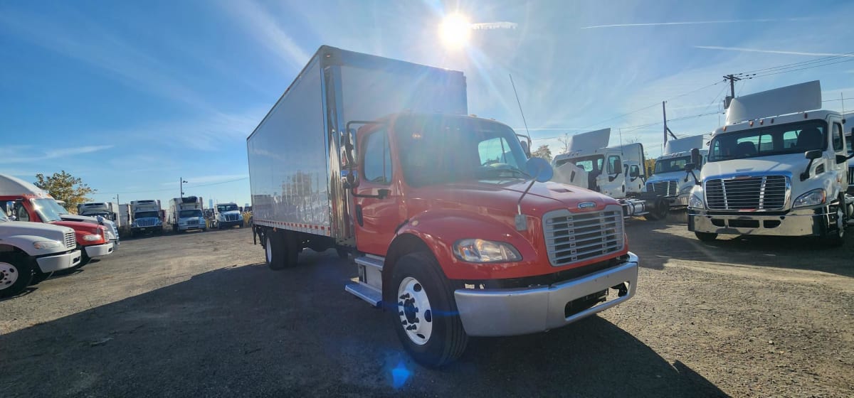 2016 Freightliner/Mercedes M2 106 648771