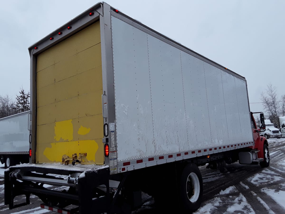 2016 Freightliner/Mercedes M2 106 648823