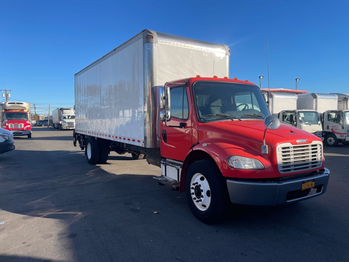 2016 Freightliner/Mercedes M2 106 648867