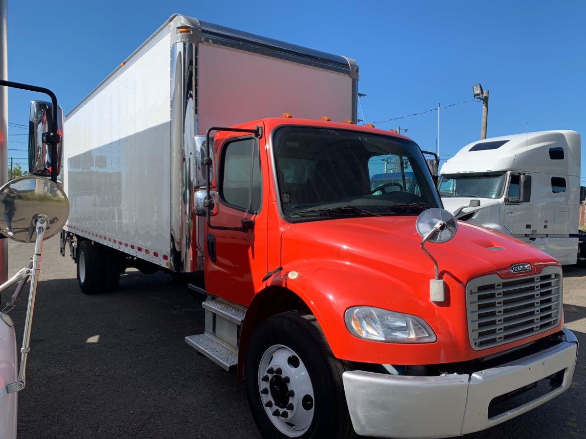 2016 Freightliner/Mercedes M2 106 648874