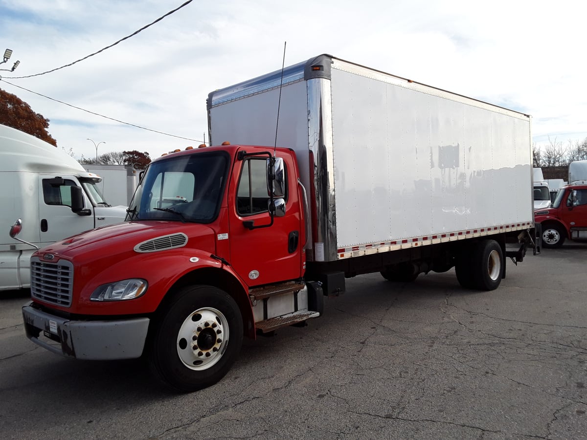 2016 Freightliner/Mercedes M2 106 648880