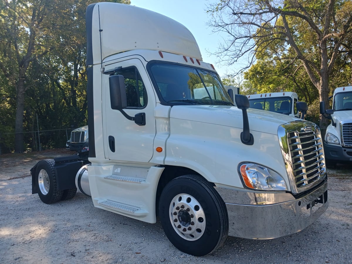 2016 Freightliner/Mercedes CASCADIA 125 648984