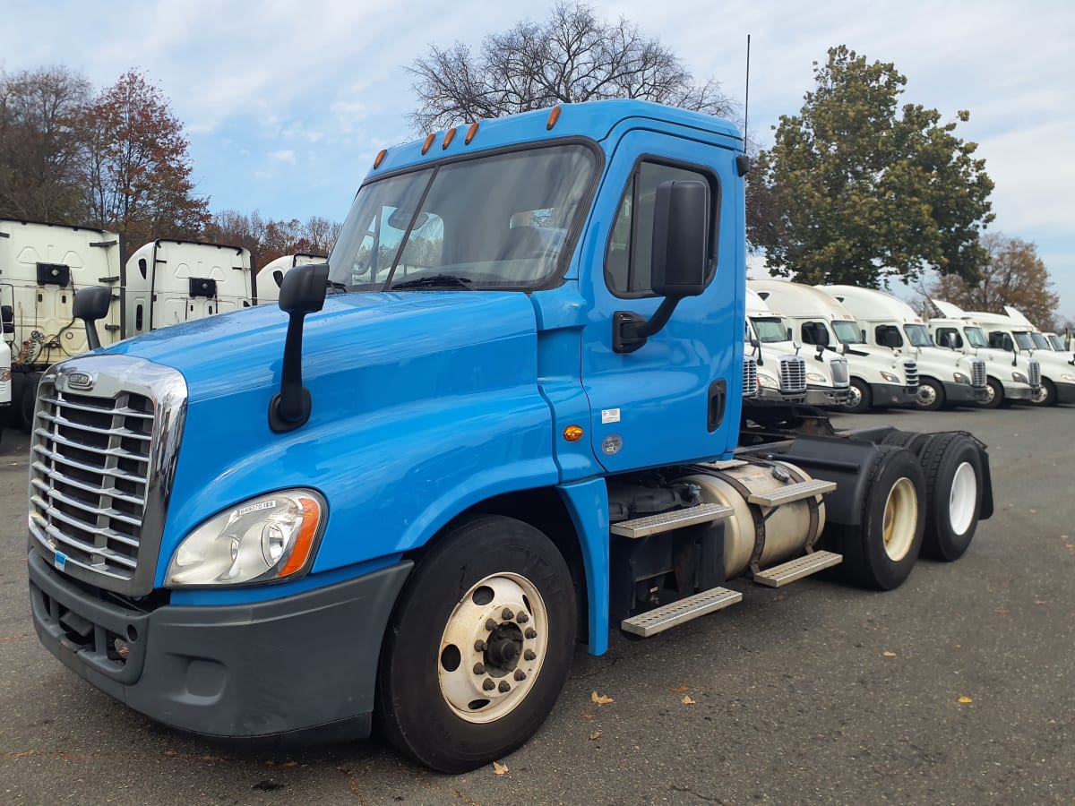 2016 Freightliner/Mercedes CASCADIA 125 649070