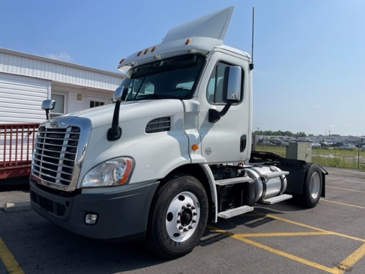 Freightliner/Mercedes CASCADIA 113 VEH-649219