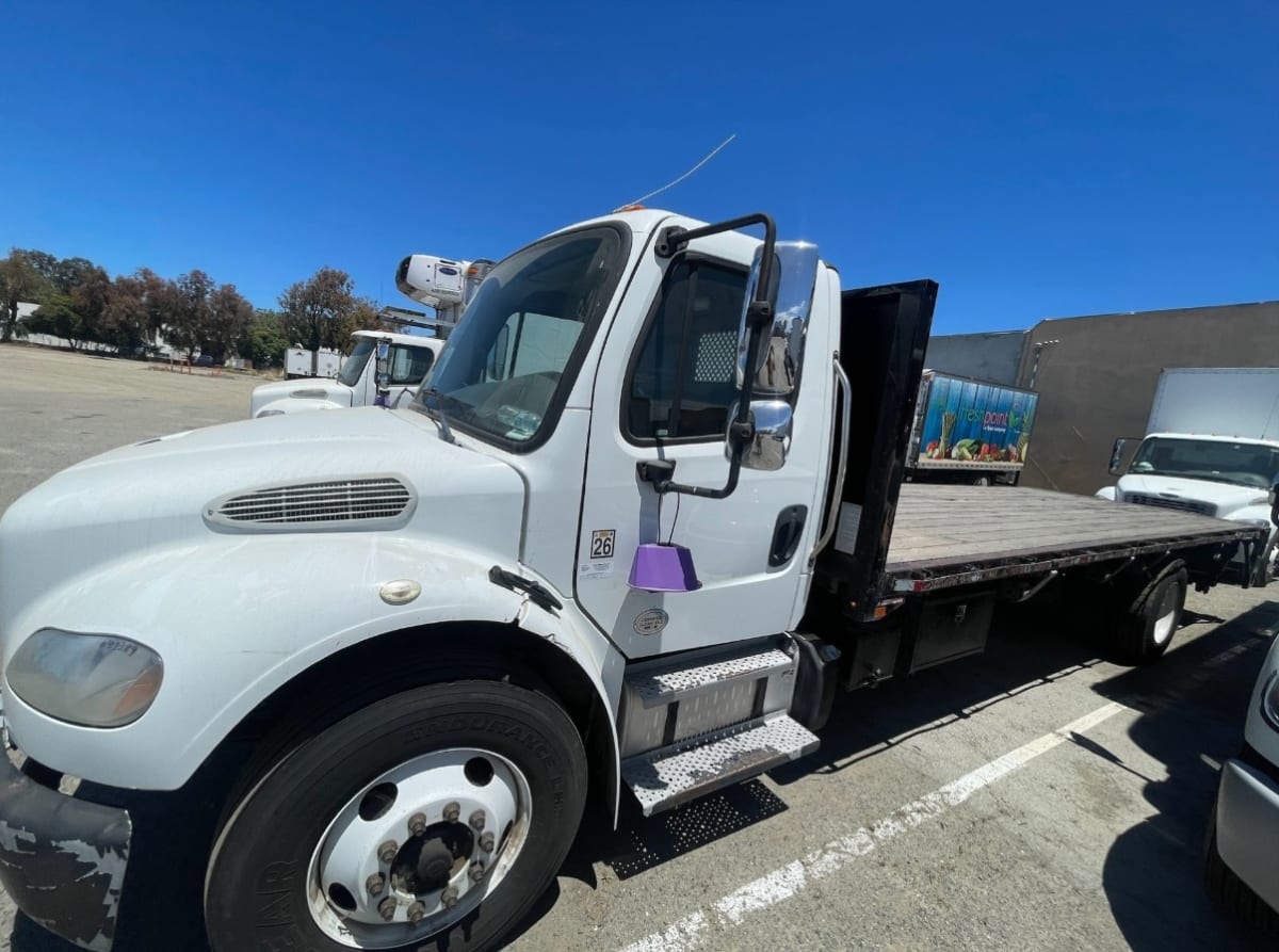 2016 Freightliner/Mercedes M2 106 649389