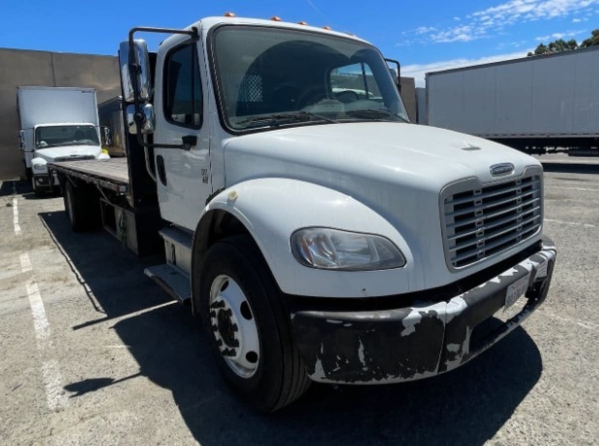 2016 Freightliner/Mercedes M2 106 649389