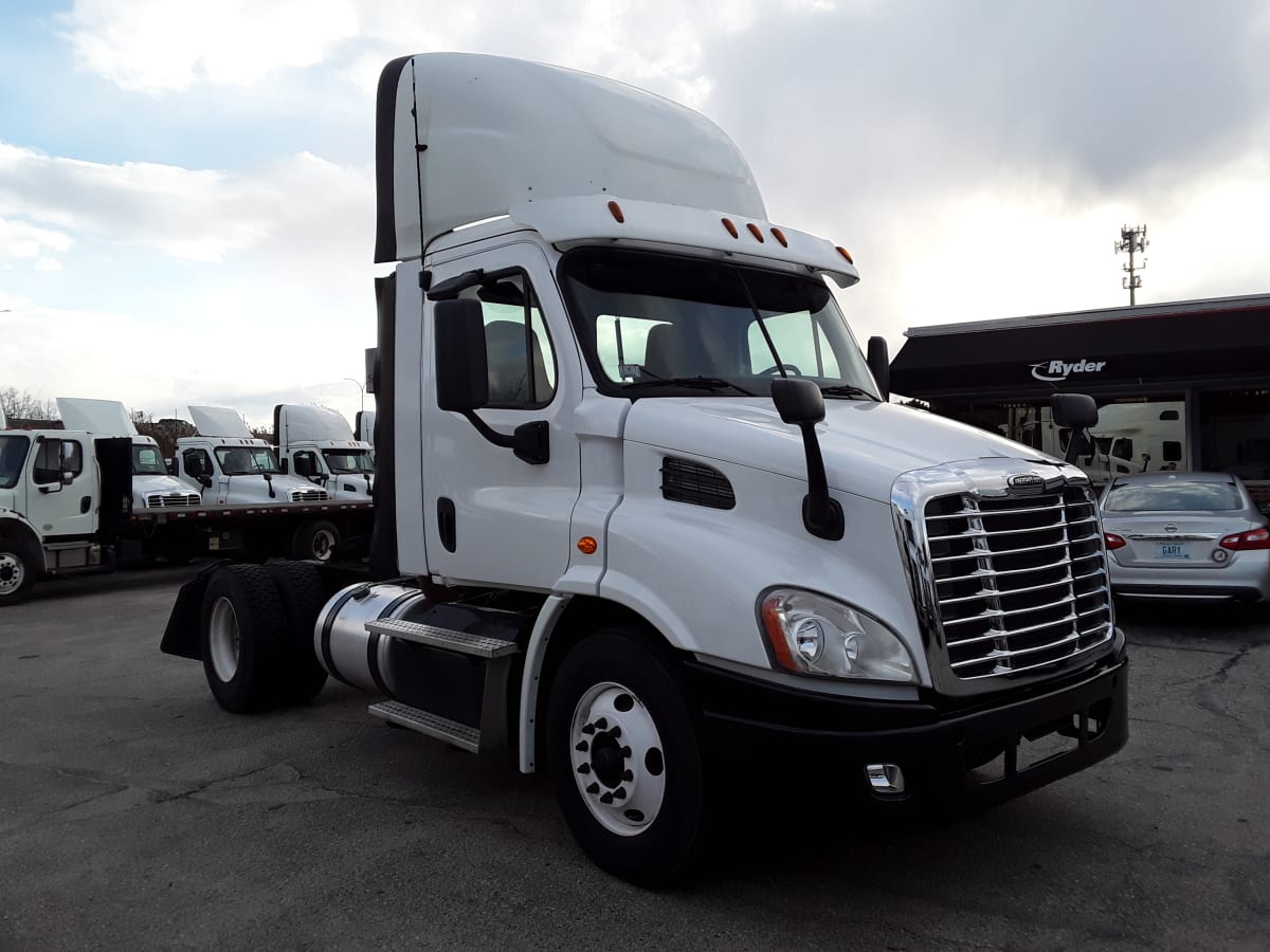 2016 Freightliner/Mercedes CASCADIA 113 649440