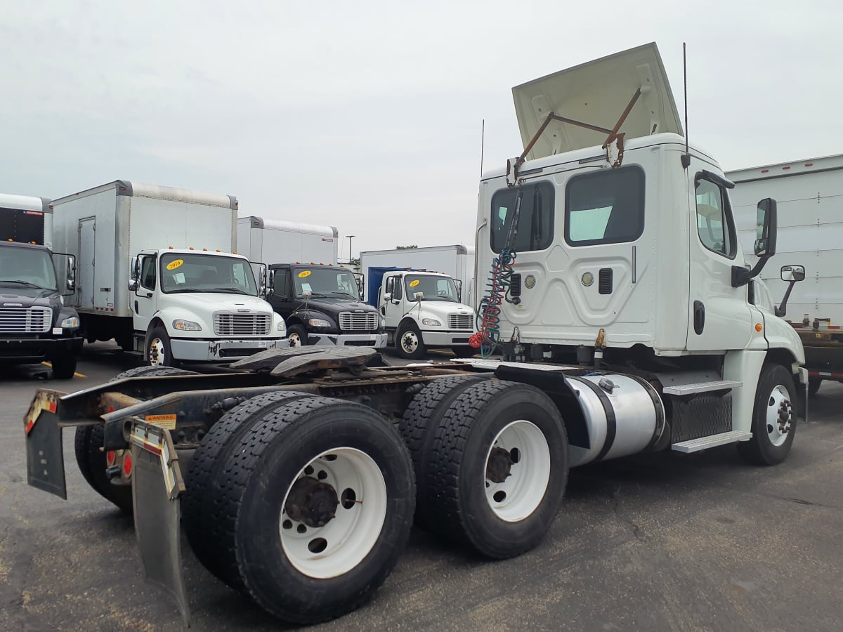 2016 Freightliner/Mercedes CASCADIA 125 649458