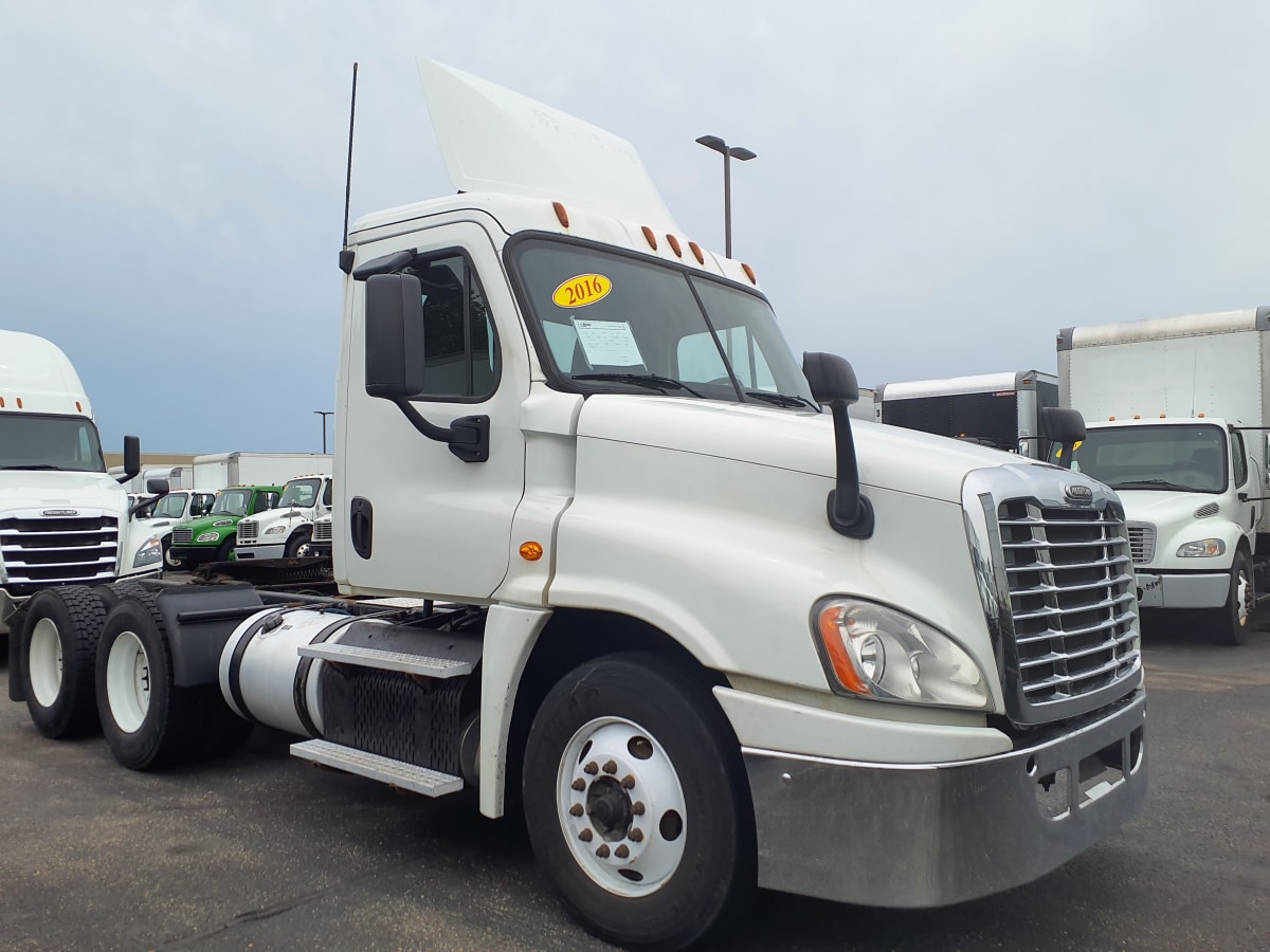 2016 Freightliner/Mercedes CASCADIA 125 649458