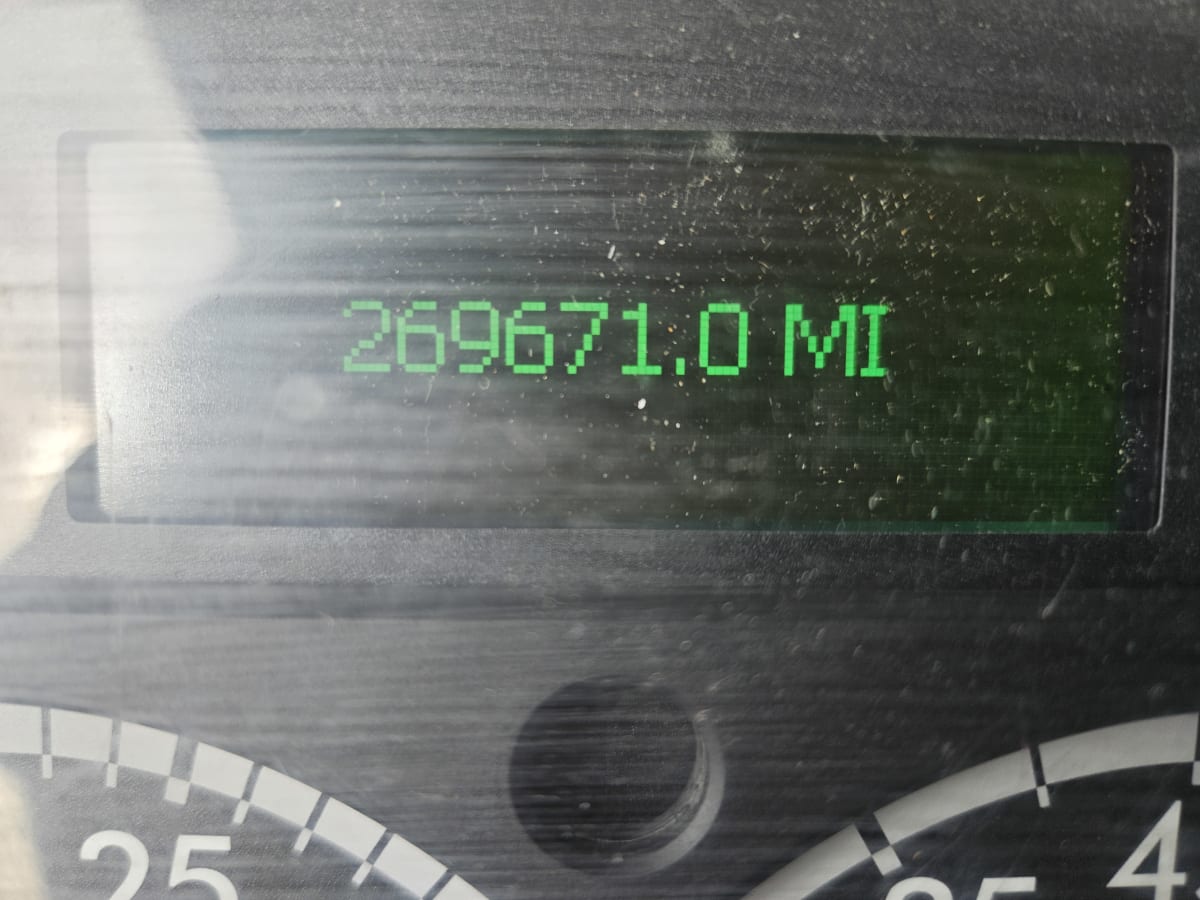 2016 Freightliner/Mercedes M2 106 649476