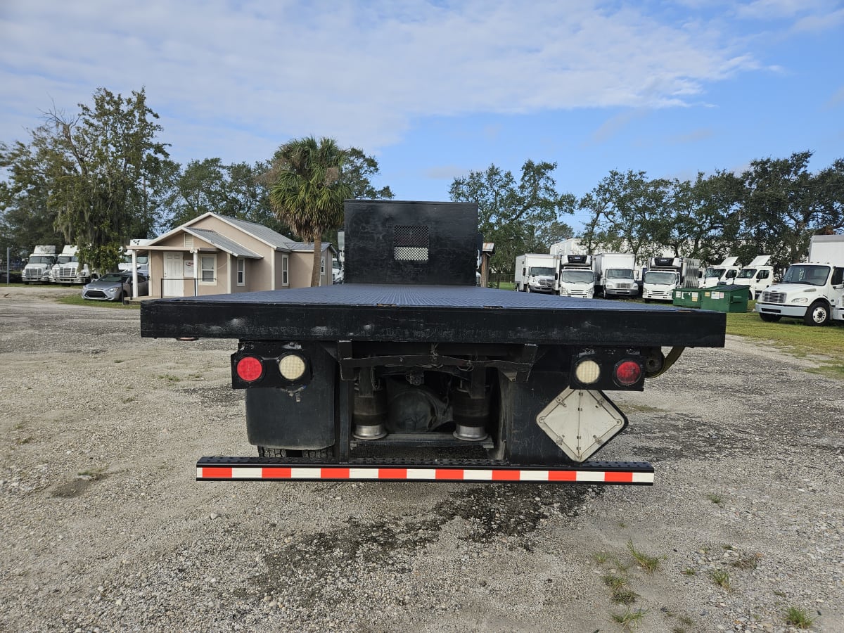 2016 Freightliner/Mercedes M2 106 649476