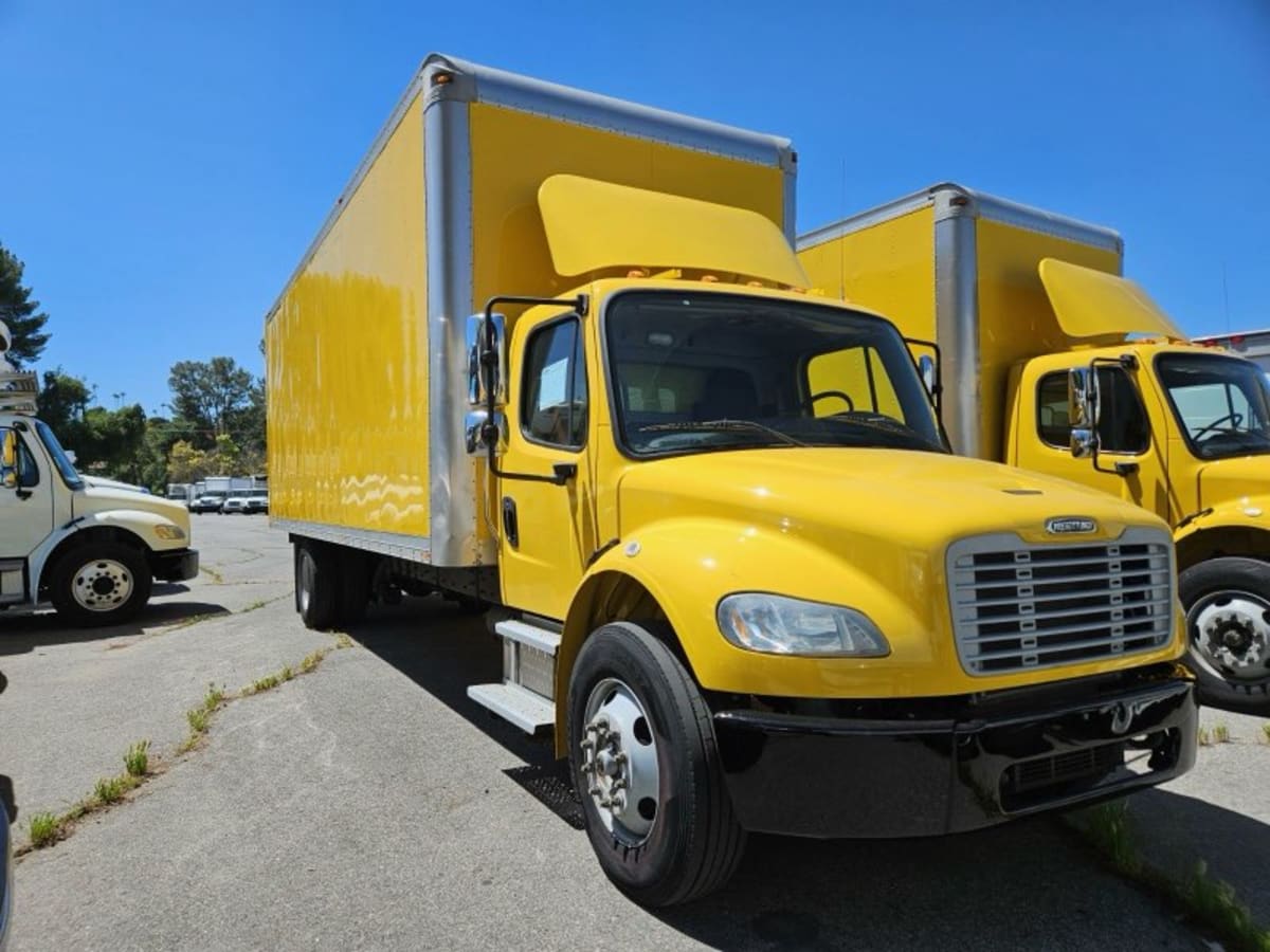 2016 Freightliner/Mercedes M2 106 649533