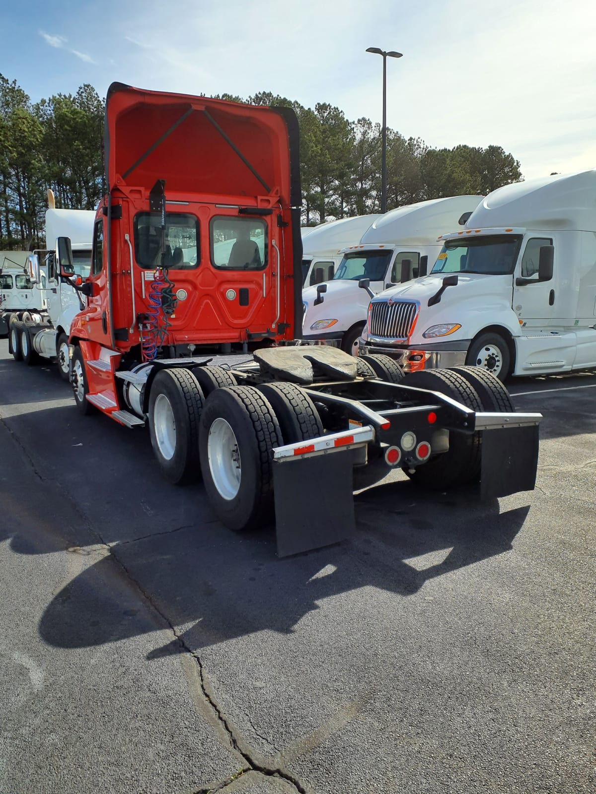 2016 Freightliner/Mercedes CASCADIA 125 649584