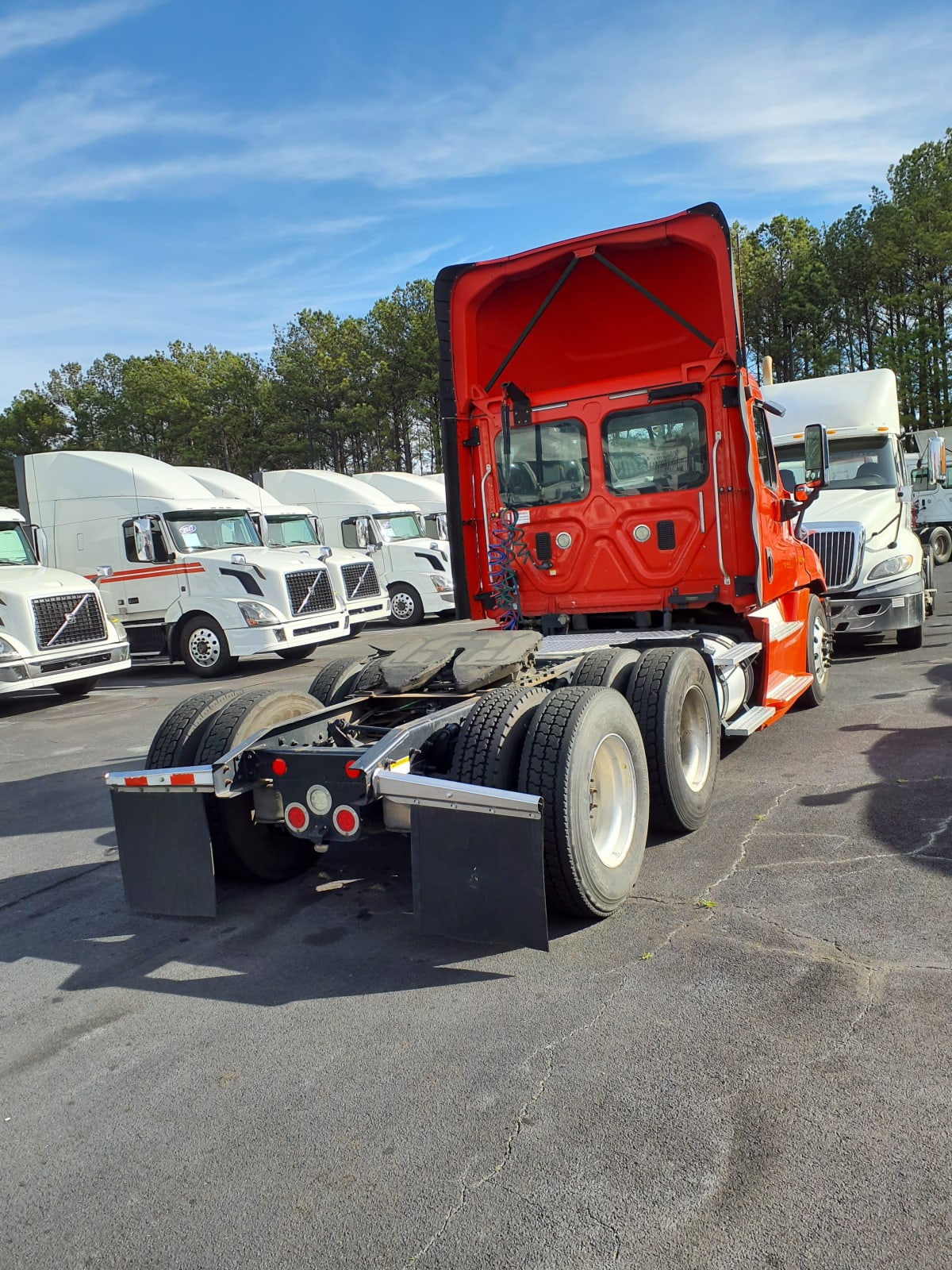 2016 Freightliner/Mercedes CASCADIA 125 649584