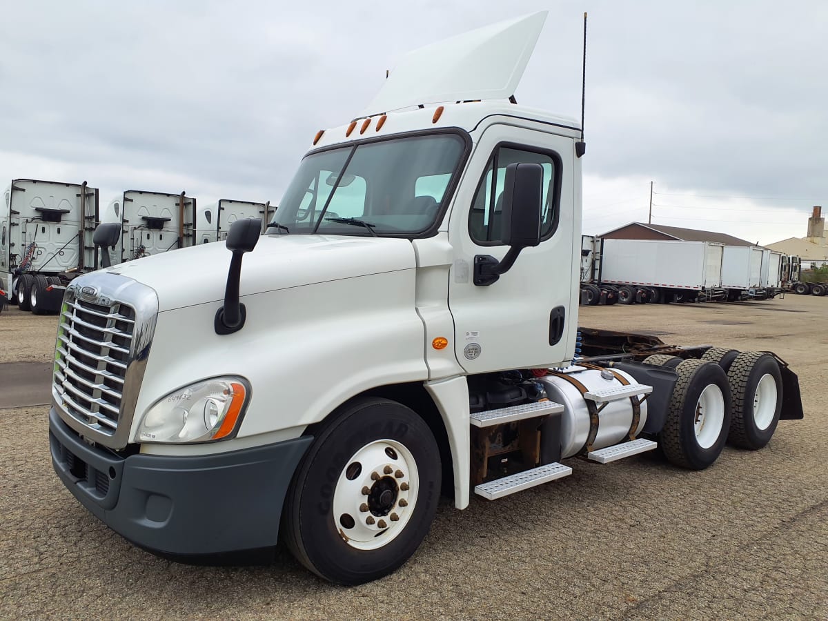 2016 Freightliner/Mercedes CASCADIA 125 649632