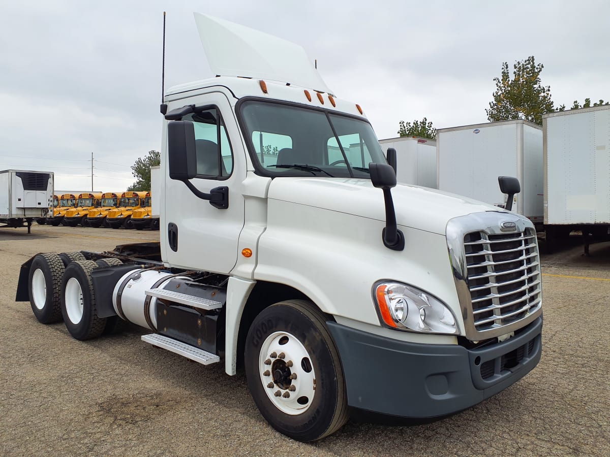 2016 Freightliner/Mercedes CASCADIA 125 649632