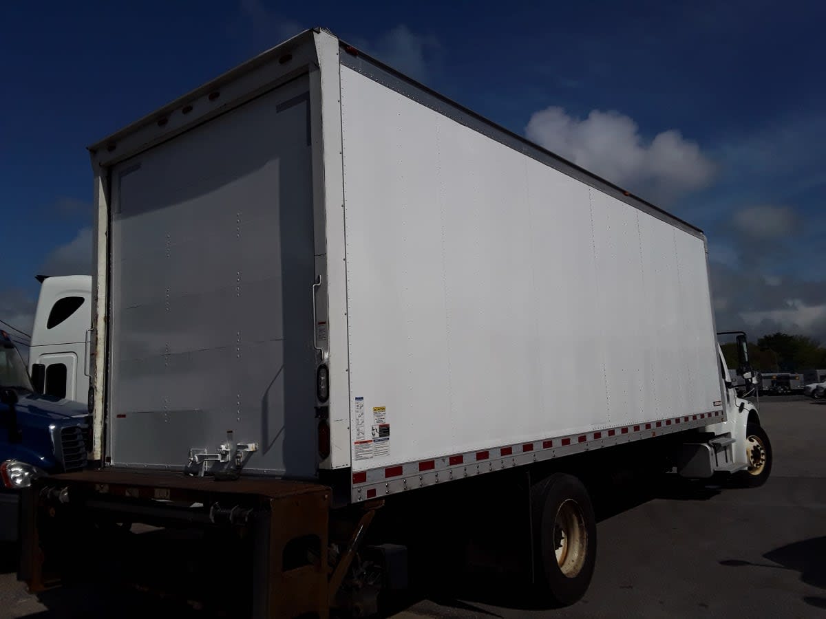 2016 Freightliner M2 106 649639