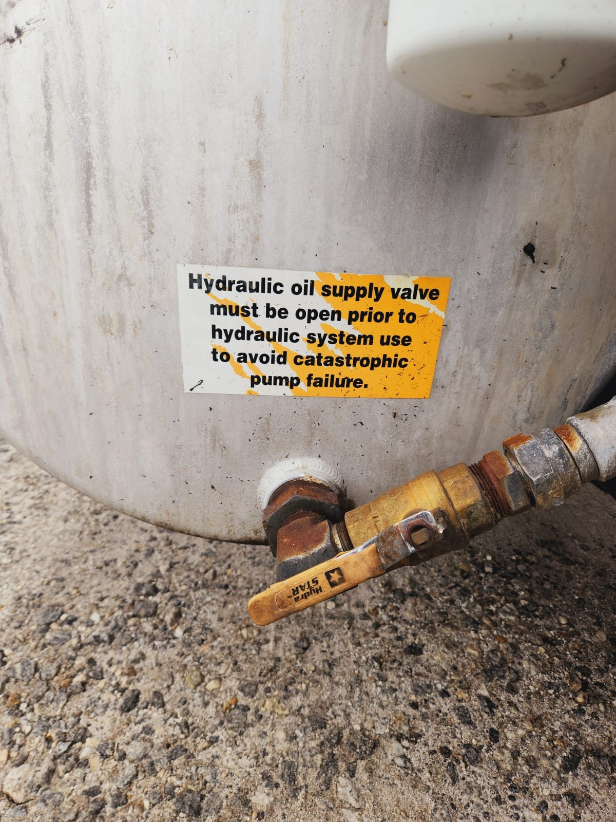 2016 Freightliner/Mercedes CASCADIA 125 649676