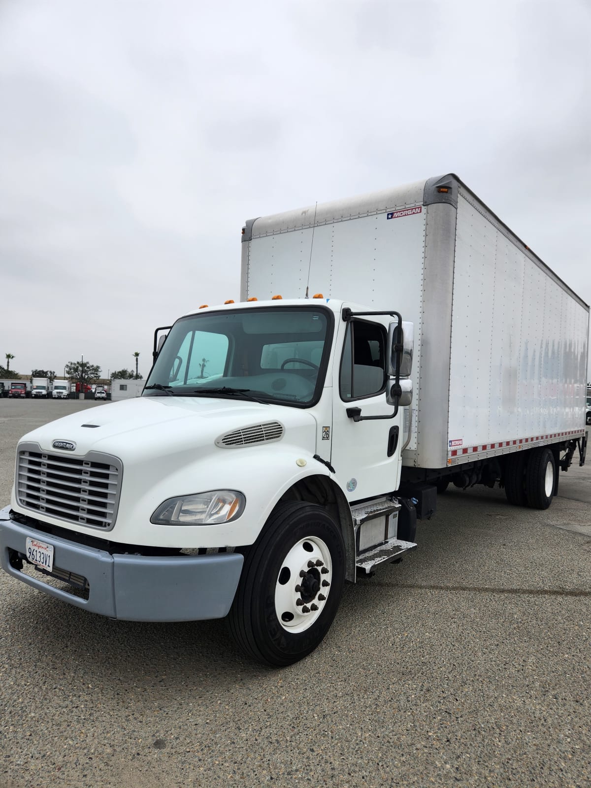 2016 Freightliner/Mercedes M2 106 649816