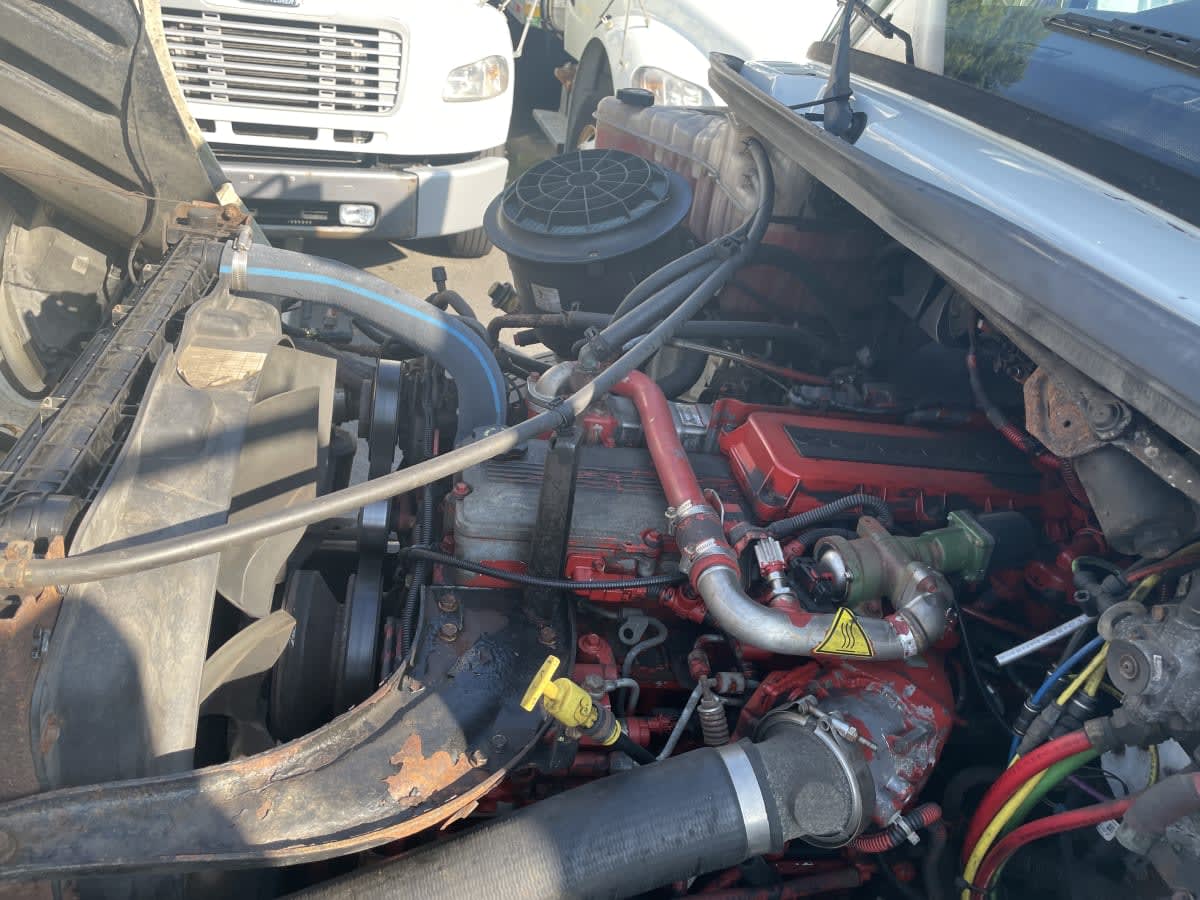 2016 Freightliner/Mercedes M2 106 649902