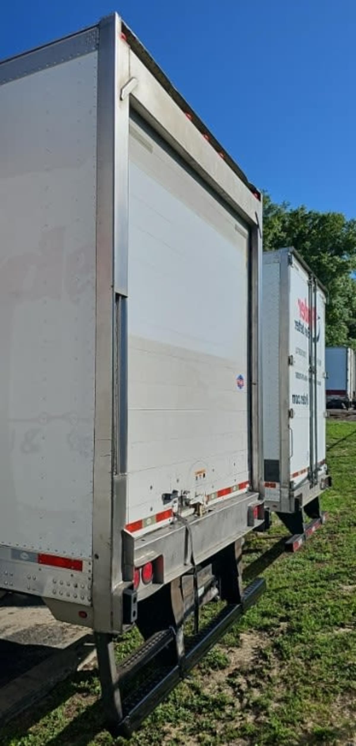 2016 Utility Trailers VS2RA 48/162/102 650166