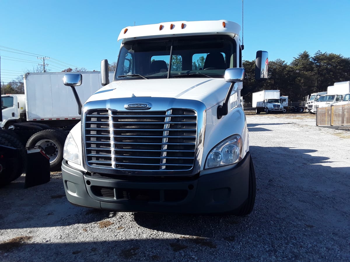 2016 Freightliner/Mercedes CASCADIA 125 650423