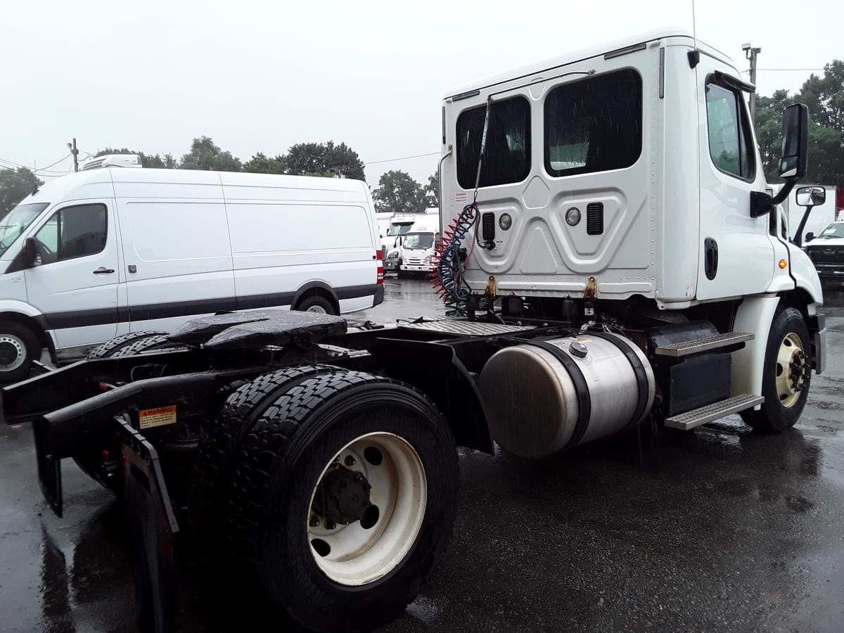 2016 Freightliner/Mercedes CASCADIA 113 650428