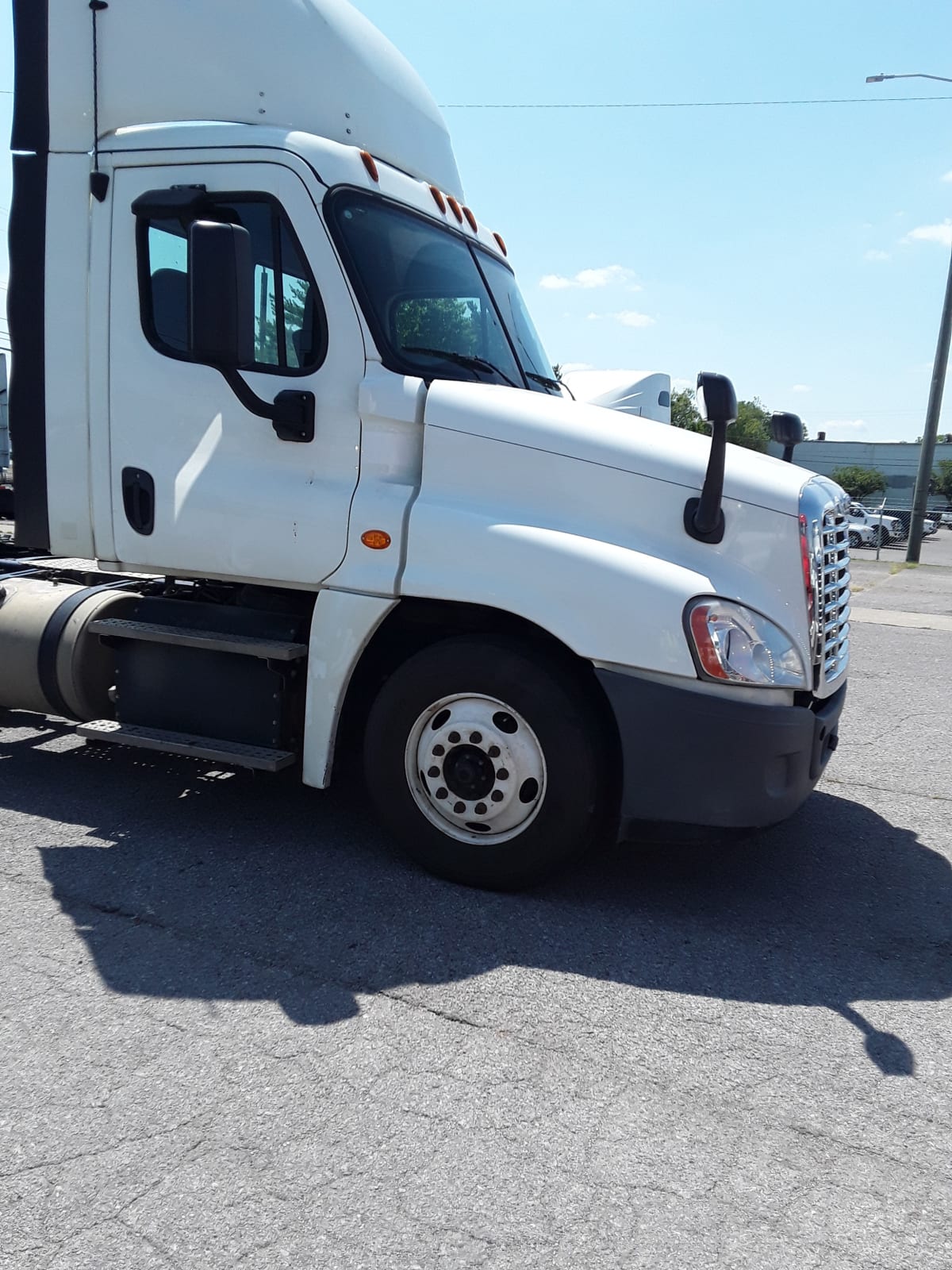 2016 Freightliner/Mercedes CASCADIA 125 650540