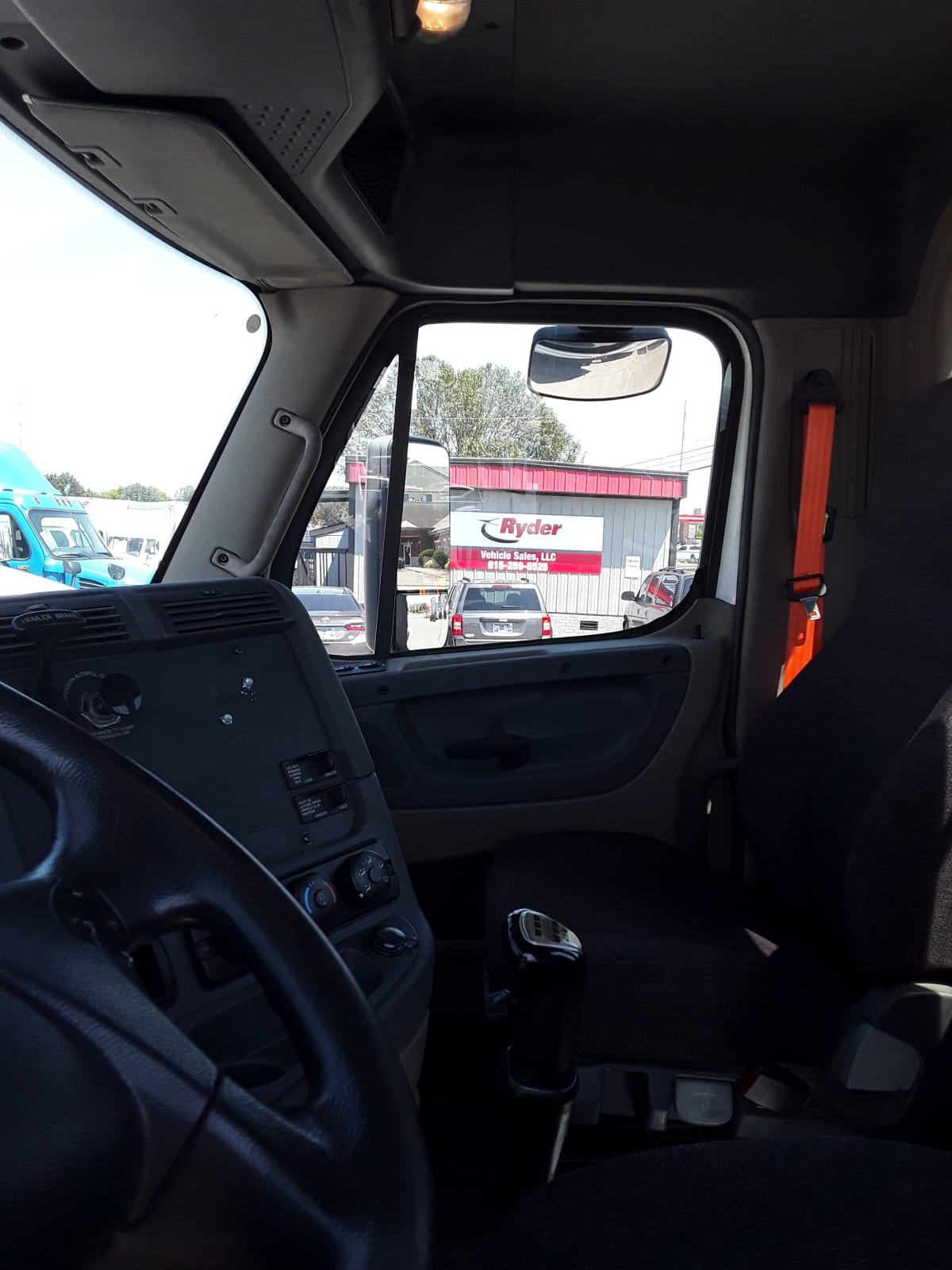 2016 Freightliner/Mercedes CASCADIA 125 650540