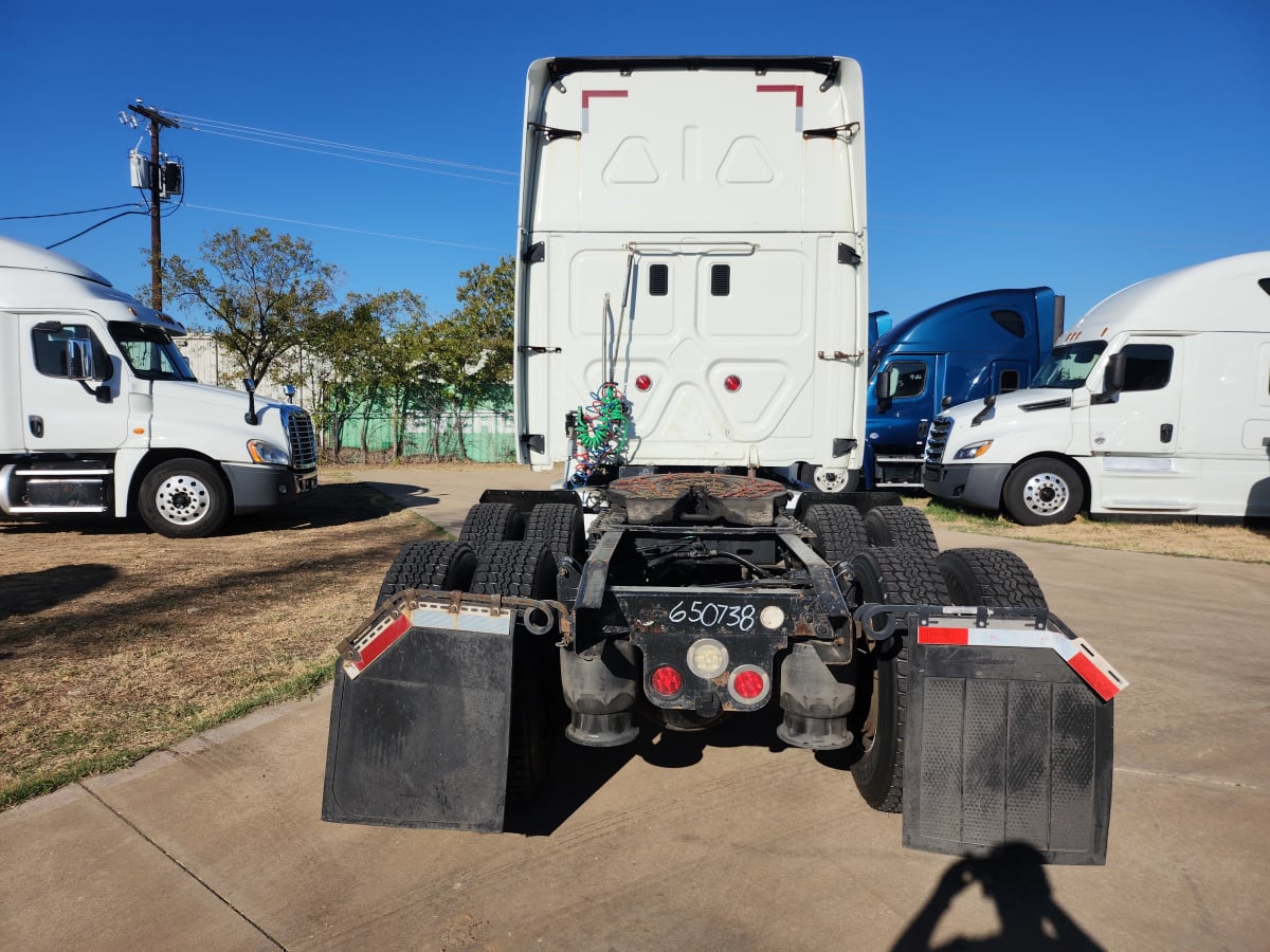 2016 Freightliner/Mercedes CASCADIA 125 650738