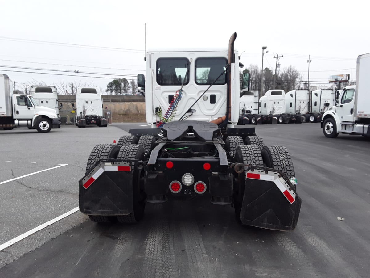 2016 Freightliner/Mercedes CASCADIA 125 650762