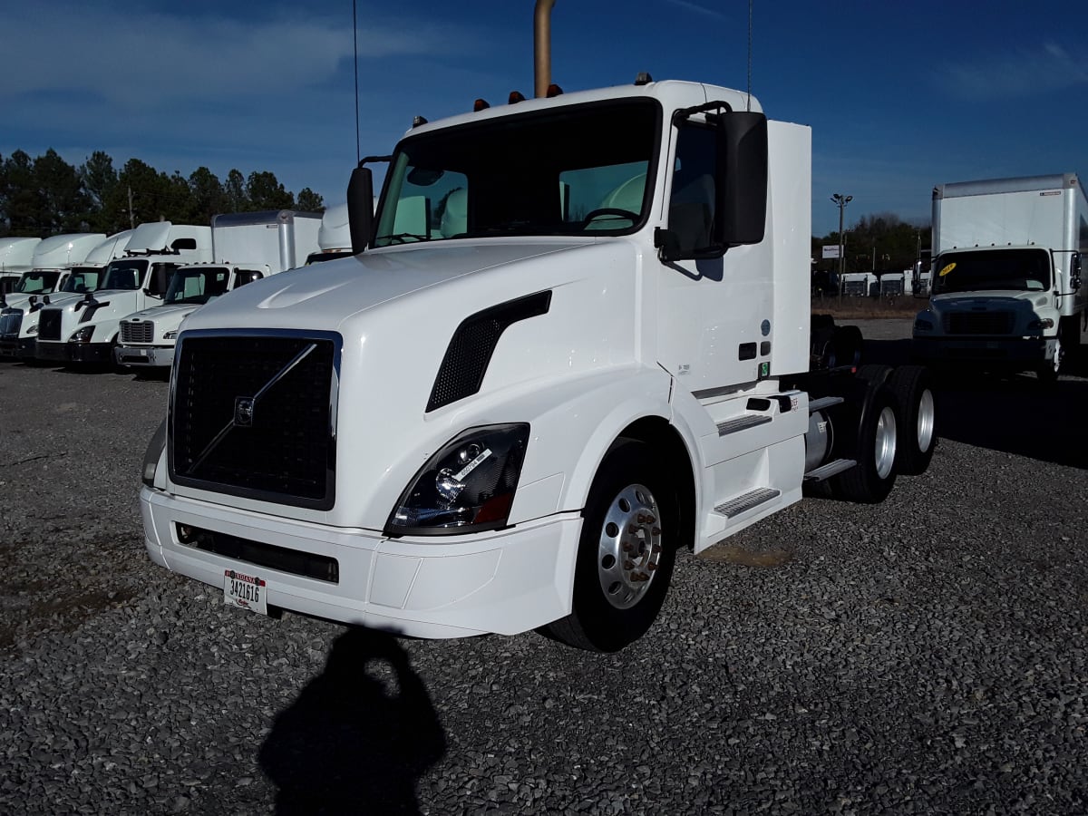 2016 Volvo VNL64TRACTOR 650794