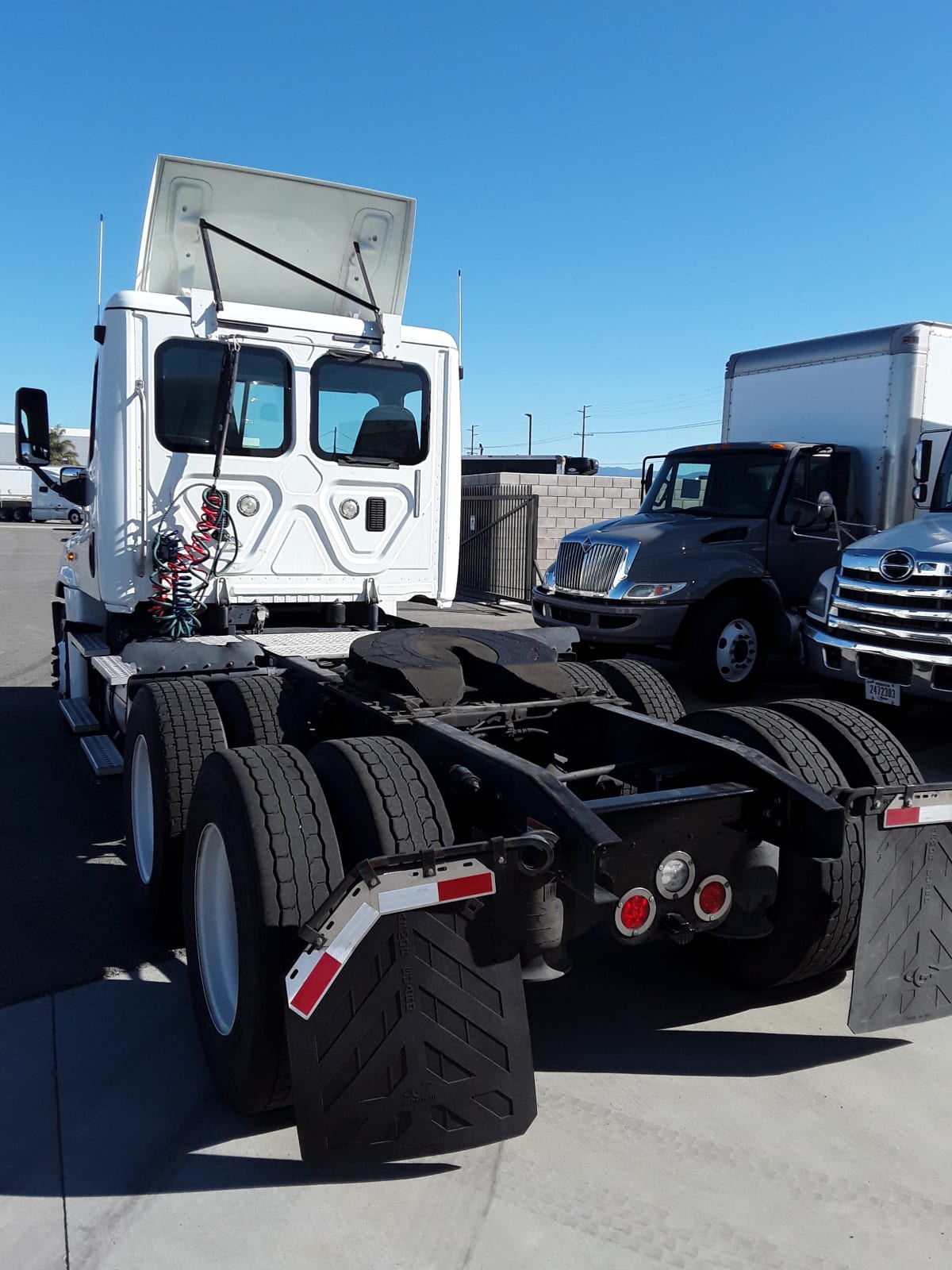 2016 Freightliner/Mercedes CASCADIA 125 650837