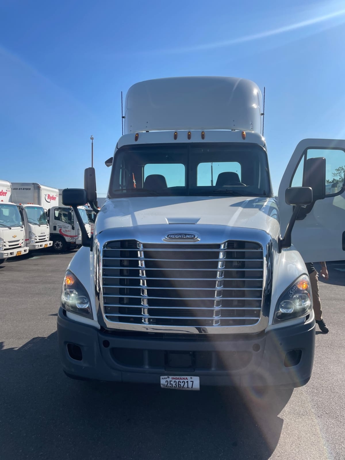 2016 Freightliner/Mercedes CASCADIA 125 650926