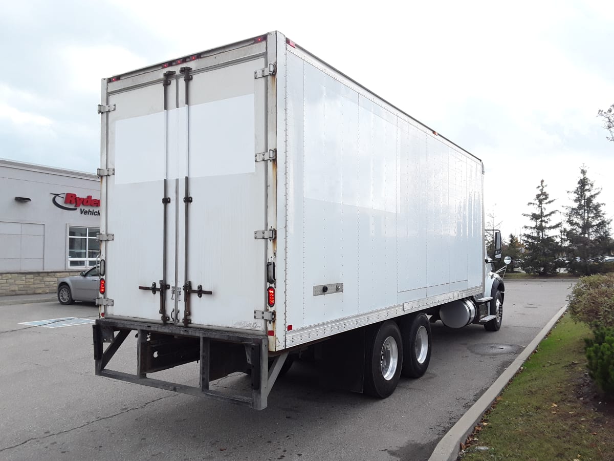 2016 Freightliner/Mercedes M2 112 650989