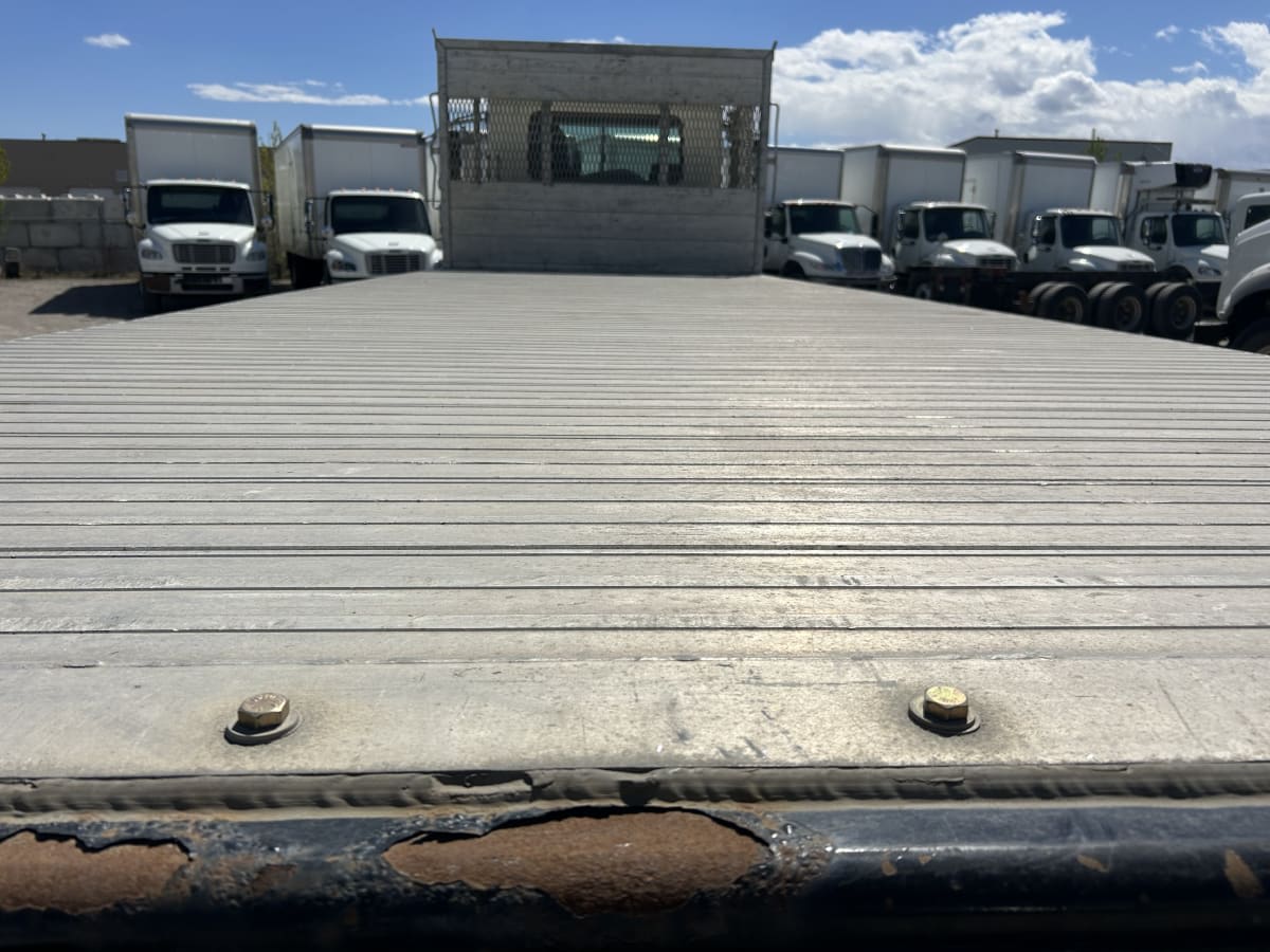 2016 Mack Trucks, Inc. GU 800 651117