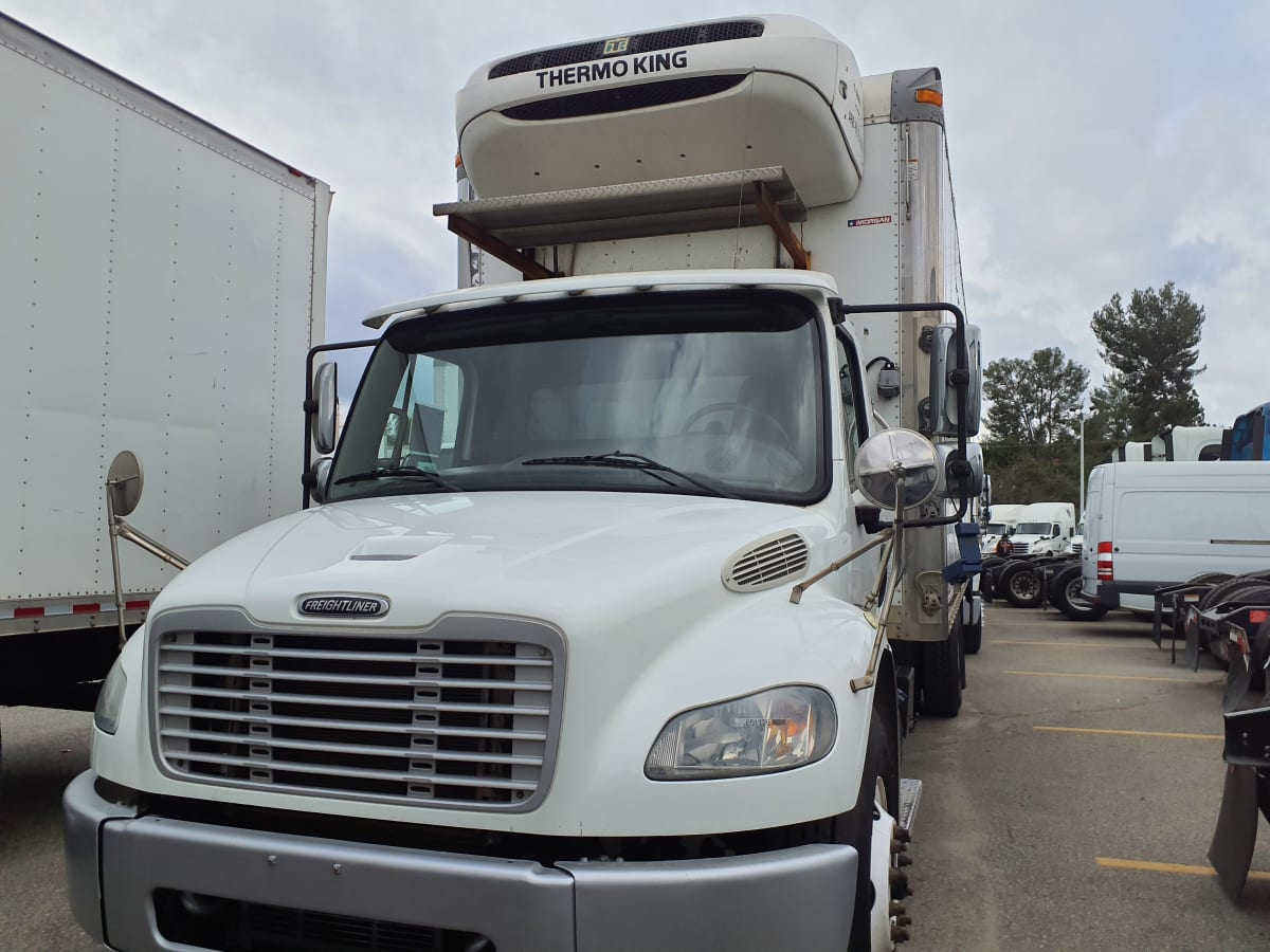 2016 Freightliner/Mercedes M2 106 651126