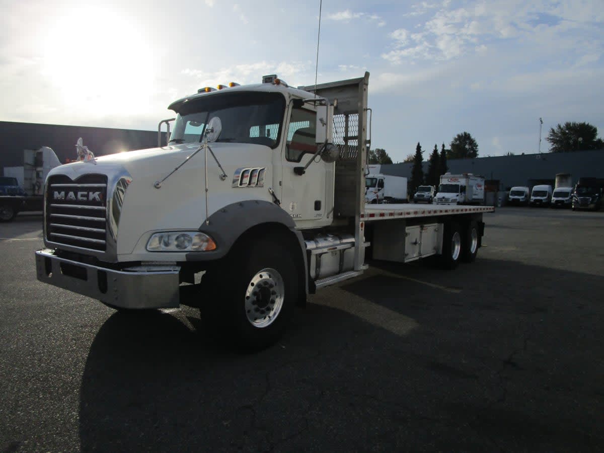2016 MACK TRUCKS, INC. GU 800 651192