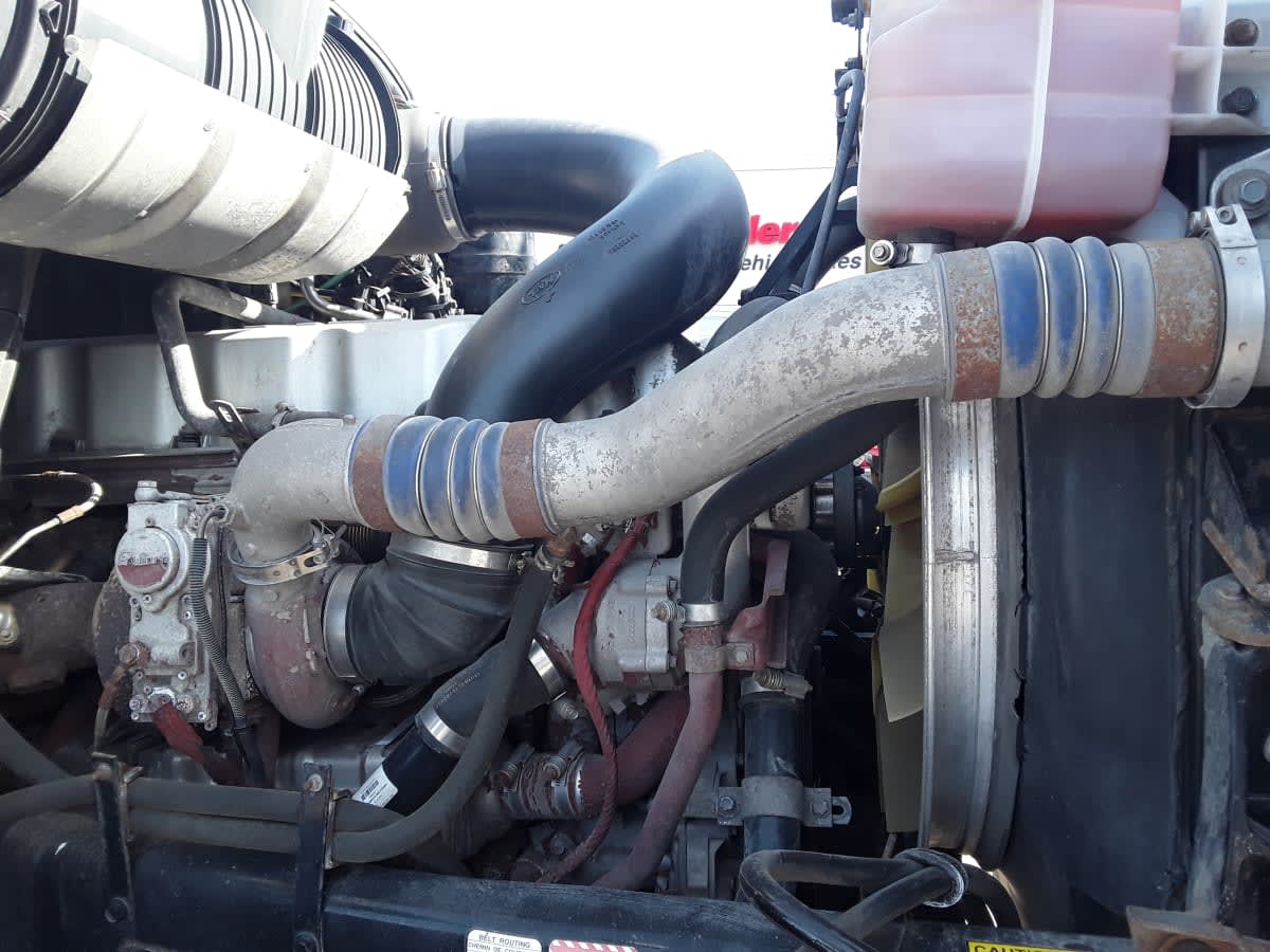 2016 Mack Trucks, Inc. GU813 651227