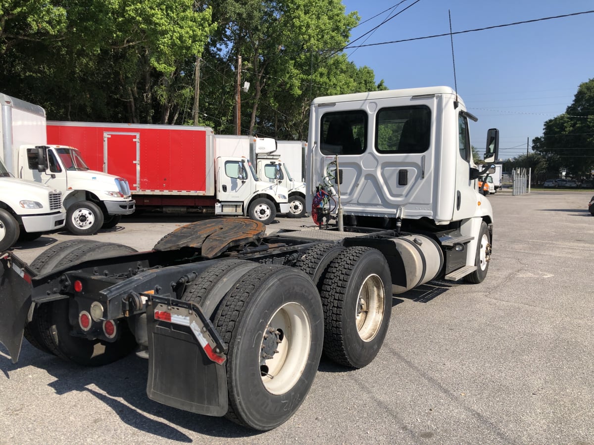 2016 Freightliner/Mercedes CASCADIA 125 651266