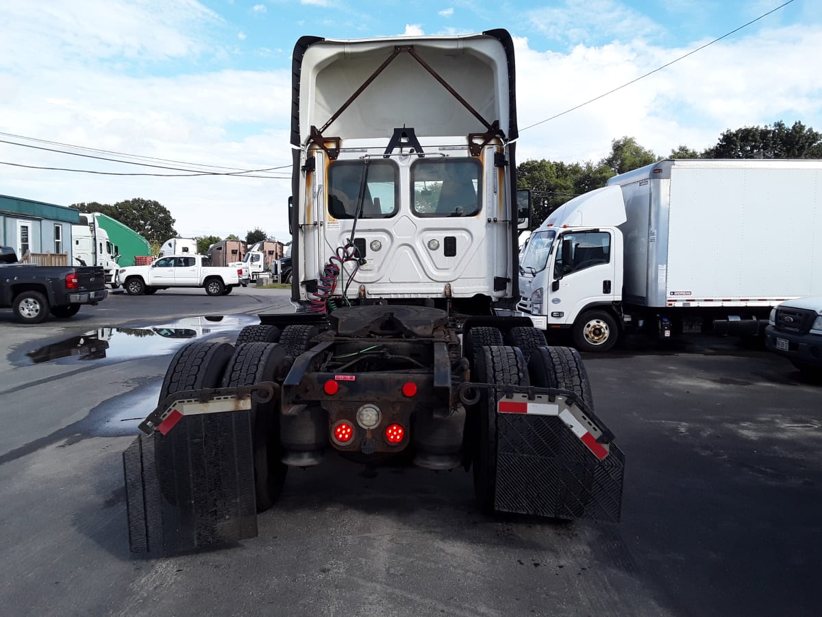 2016 Freightliner/Mercedes CASCADIA 125 651381