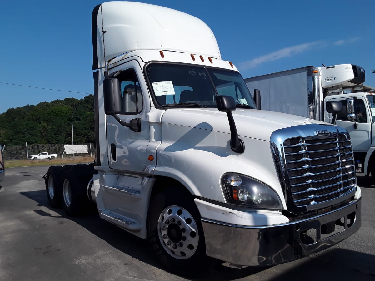 2016 Freightliner/Mercedes CASCADIA 125 651382