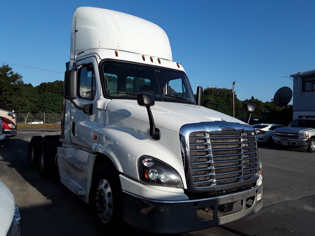 2016 Freightliner/Mercedes CASCADIA 125 651383