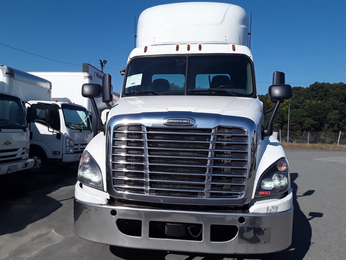 2016 Freightliner/Mercedes CASCADIA 125 651389