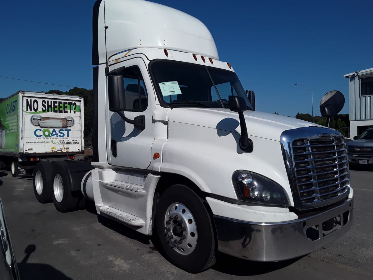 2016 Freightliner/Mercedes CASCADIA 125 651389