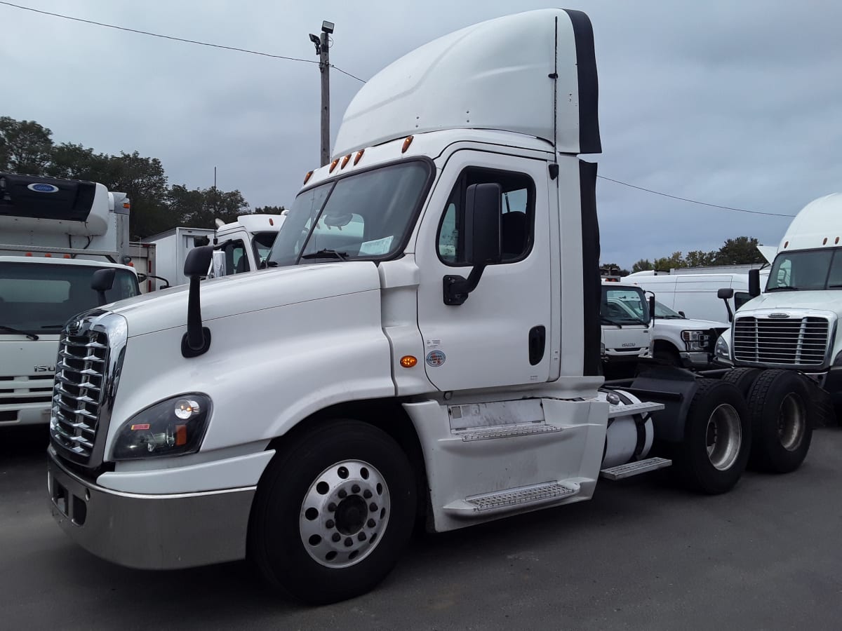 2016 Freightliner/Mercedes CASCADIA 125 651394