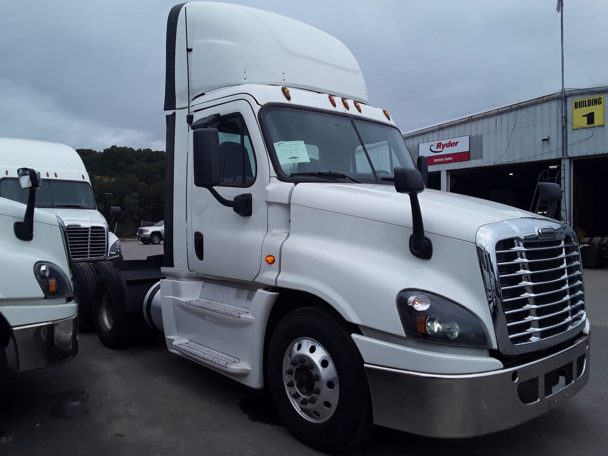 2016 Freightliner/Mercedes CASCADIA 125 651394